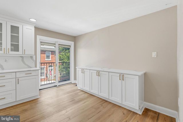 913 N LAWRENCE ST, Philadelphia, PA 19123