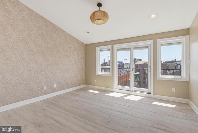 913 N LAWRENCE ST, Philadelphia, PA 19123