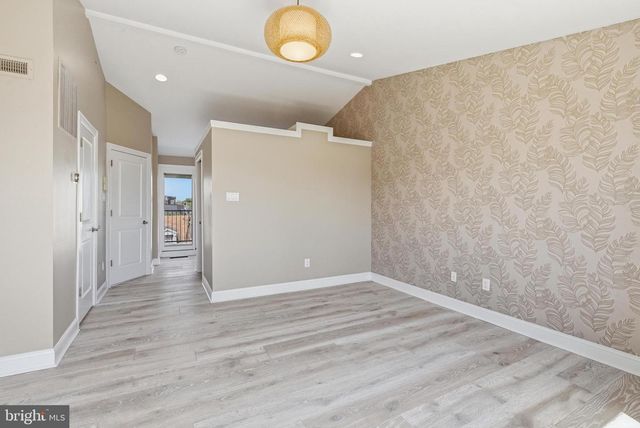 913 N LAWRENCE ST, Philadelphia, PA 19123