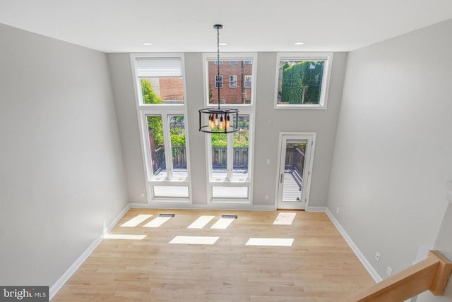 913 N LAWRENCE ST, Philadelphia, PA 19123