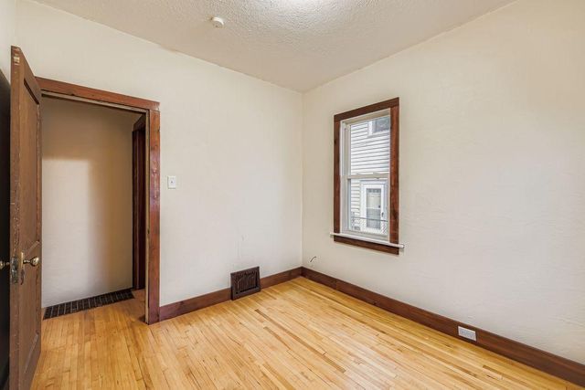 5324 48th Avenue S, Minneapolis, MN 55417