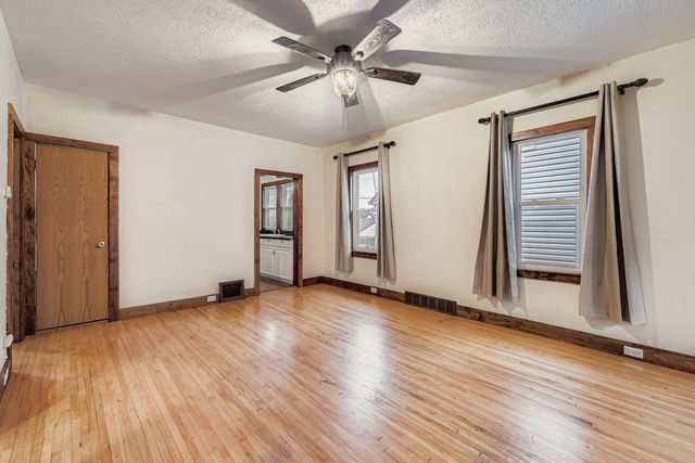 5324 48th Avenue S, Minneapolis, MN 55417