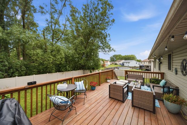 3020 Diamond Drive, Hobart, IN 46342
