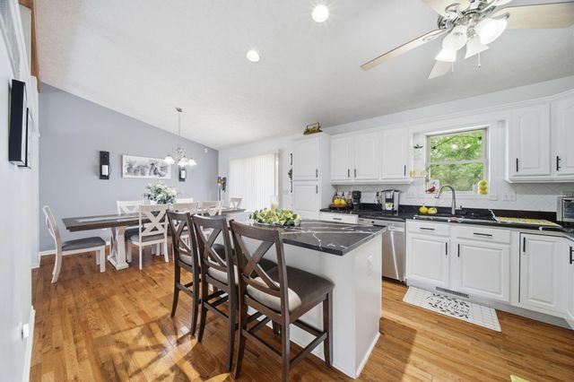3020 Diamond Drive, Hobart, IN 46342