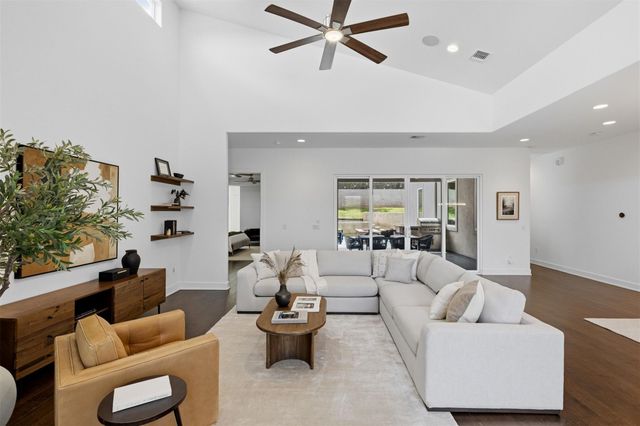 2704 Oak Park DR, Austin, TX 78704