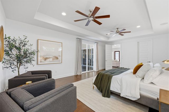2704 Oak Park DR, Austin, TX 78704