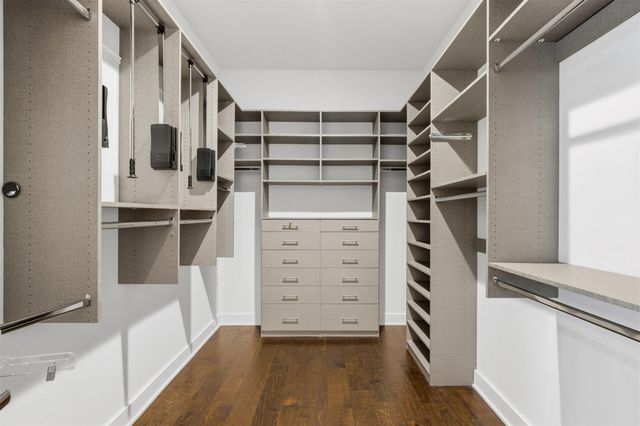 2704 Oak Park DR, Austin, TX 78704