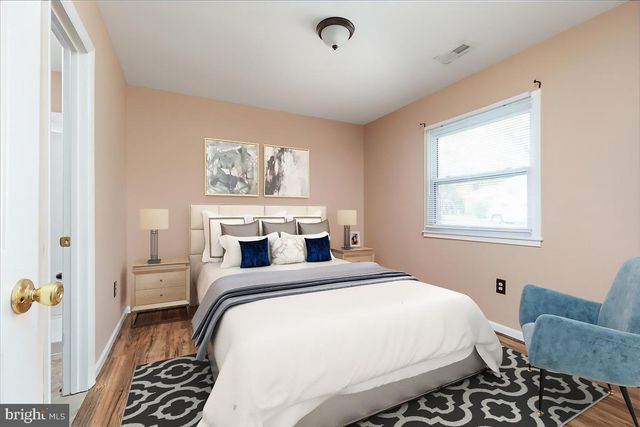 7905 LOMOND CT, Manassas, VA 20109