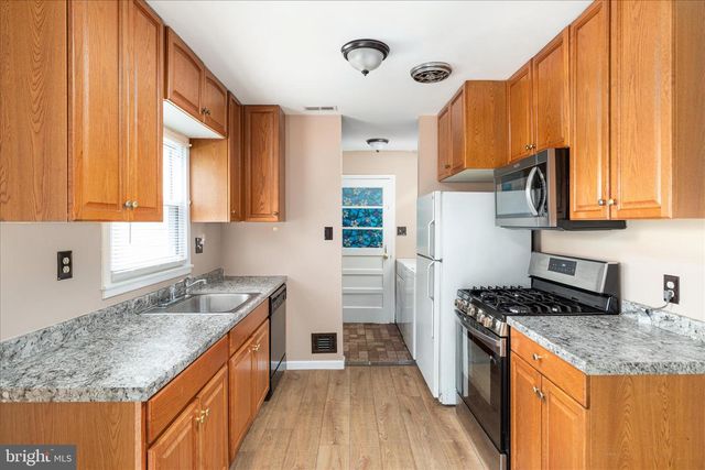 7905 LOMOND CT, Manassas, VA 20109