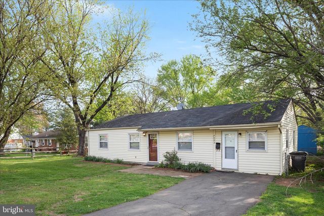 7905 LOMOND CT, Manassas, VA 20109