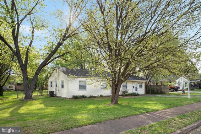7905 LOMOND CT, Manassas, VA 20109