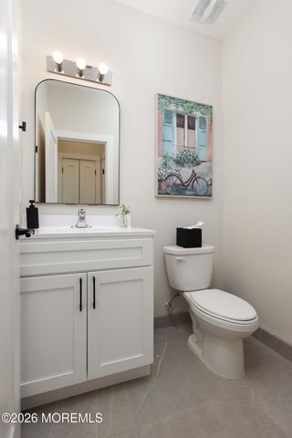 333 First Street 8, Keyport, NJ 07735