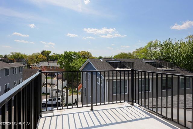 333 First Street 8, Keyport, NJ 07735