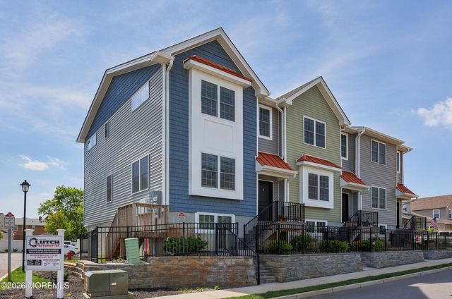 333 First Street 8, Keyport, NJ 07735