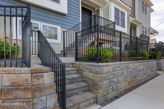 333 First Street 8, Keyport, NJ 07735