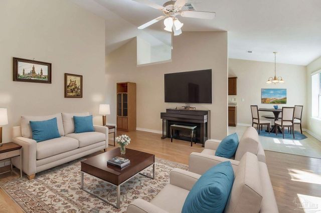 3424 Esplanade Dr, Pensacola, FL 32506
