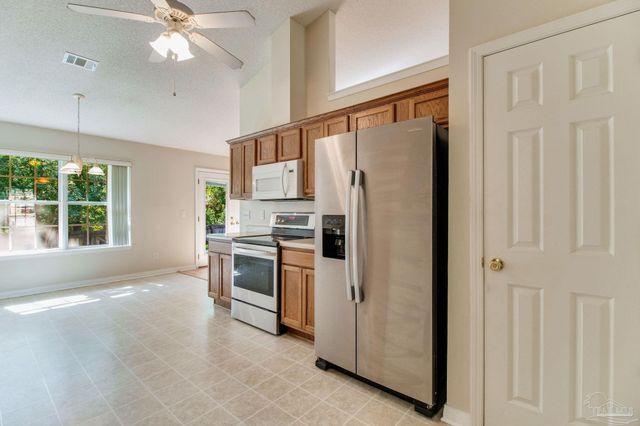 3424 Esplanade Dr, Pensacola, FL 32506