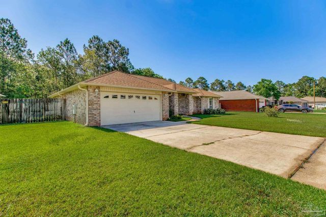 3424 Esplanade Dr, Pensacola, FL 32506