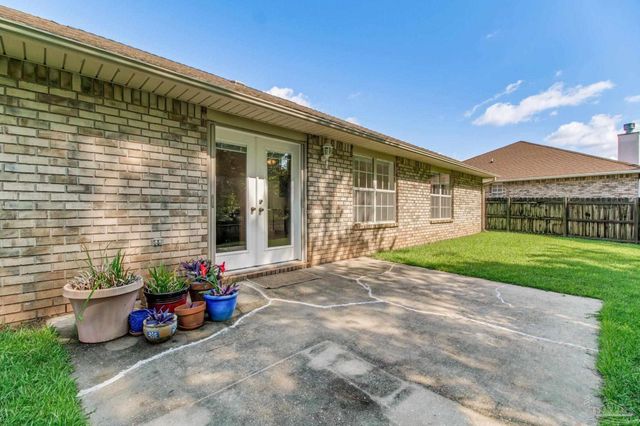 3424 Esplanade Dr, Pensacola, FL 32506