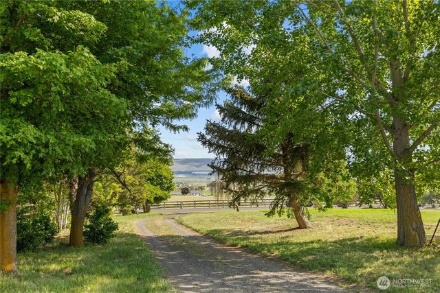 801 Carroll Road, Ellensburg, WA 98926