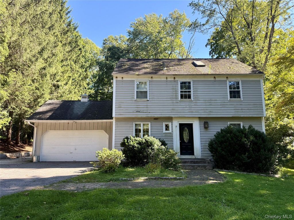 23 Cliffside Lane, Bedford Corners, NY 10549 — photo 2