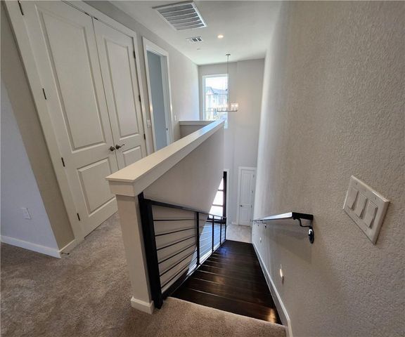 12001 Vista Parke DR 405, Austin, TX 78726