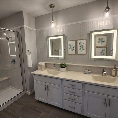 12001 Vista Parke DR 405, Austin, TX 78726