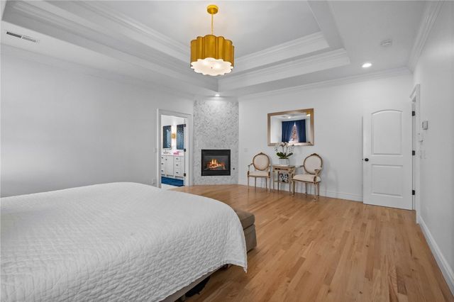 11 Sherwood Drive, Rogers, AR 72758