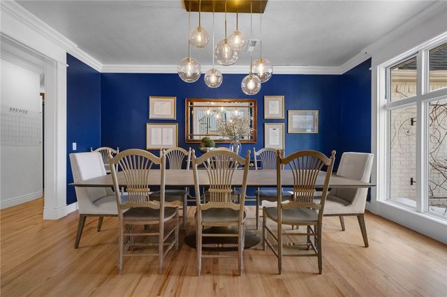 11 Sherwood Drive, Rogers, AR 72758