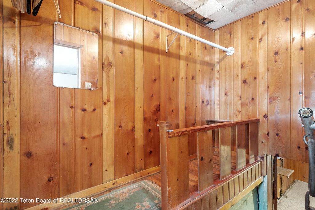 645 S GLENWOOD Street, Jackson, WY 83001 photo 20