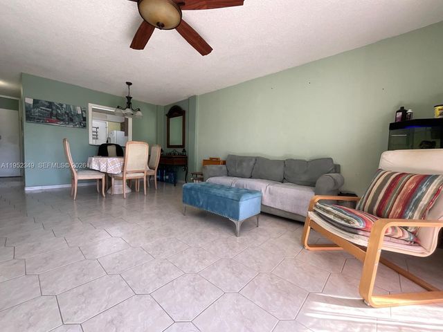3600 NE 170th St 107, North Miami Beach, FL 33160