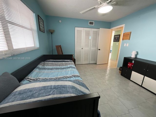 3600 NE 170th St 107, North Miami Beach, FL 33160