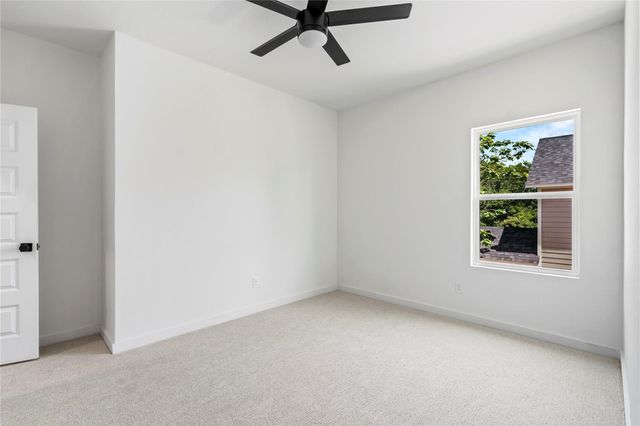 406 Bobbie Street, Dallas, TX 75203