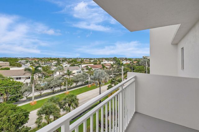 4511 S Ocean Boulevard 401, Highland Beach, FL 33487
