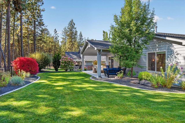 1015 W Siena Peak Dr, Spokane, WA 99224