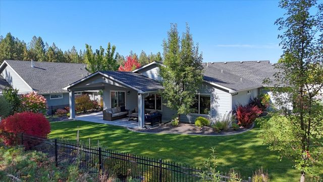 1015 W Siena Peak Dr, Spokane, WA 99224