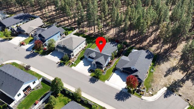 1015 W Siena Peak Dr, Spokane, WA 99224