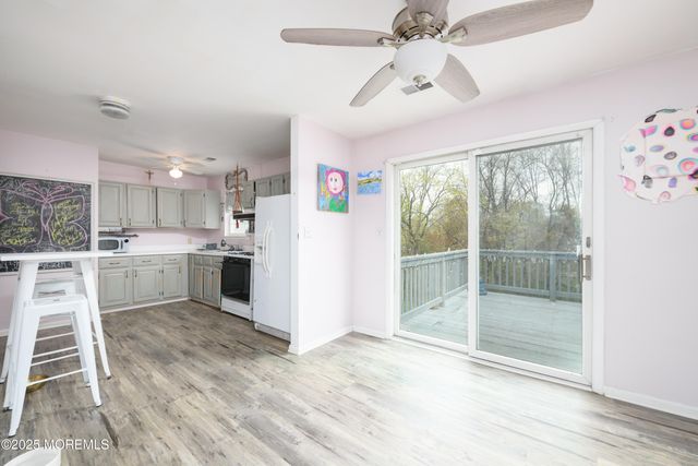 74 Henry Drive, New Monmouth, NJ 07748