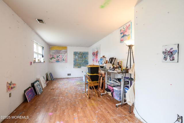 74 Henry Drive, New Monmouth, NJ 07748