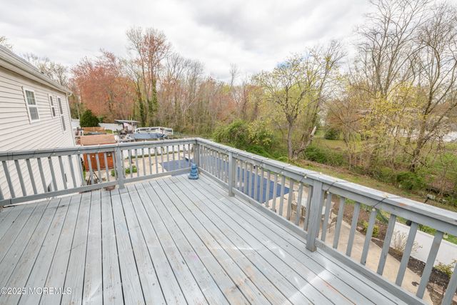 74 Henry Drive, New Monmouth, NJ 07748