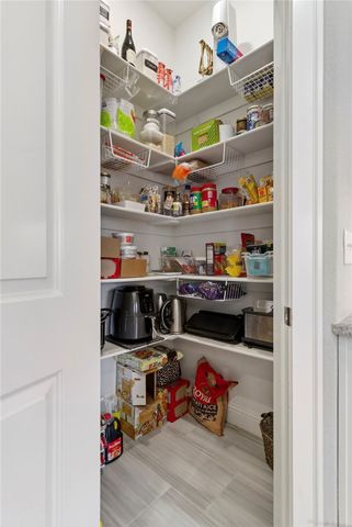 5500 W Lakewood Drive, Rogers, AR 72758