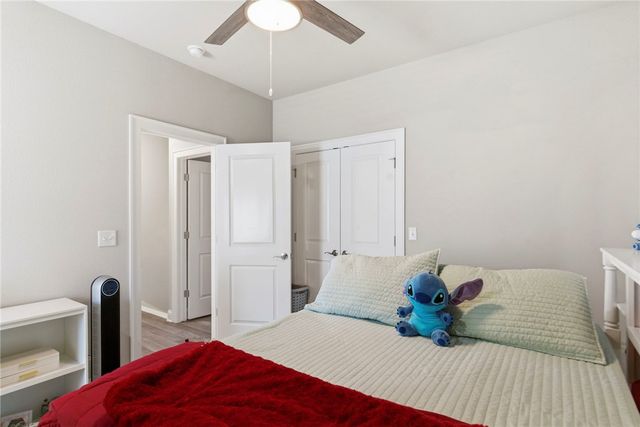 5500 W Lakewood Drive, Rogers, AR 72758