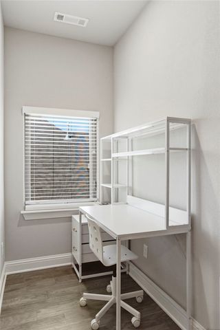 5500 W Lakewood Drive, Rogers, AR 72758