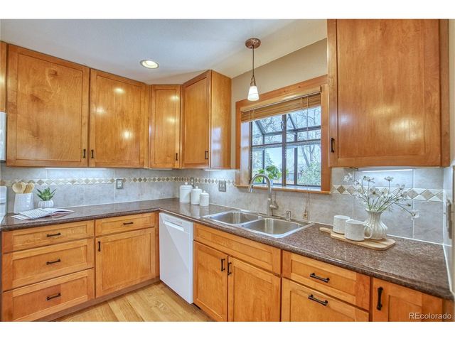 7216 Timothy Pl, Niwot, CO 80503