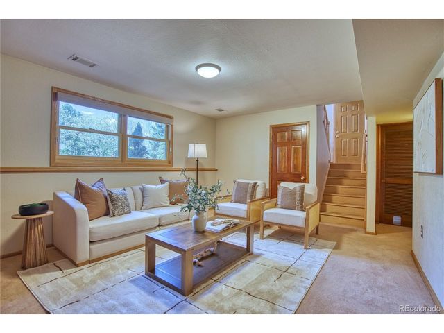 7216 Timothy Pl, Niwot, CO 80503