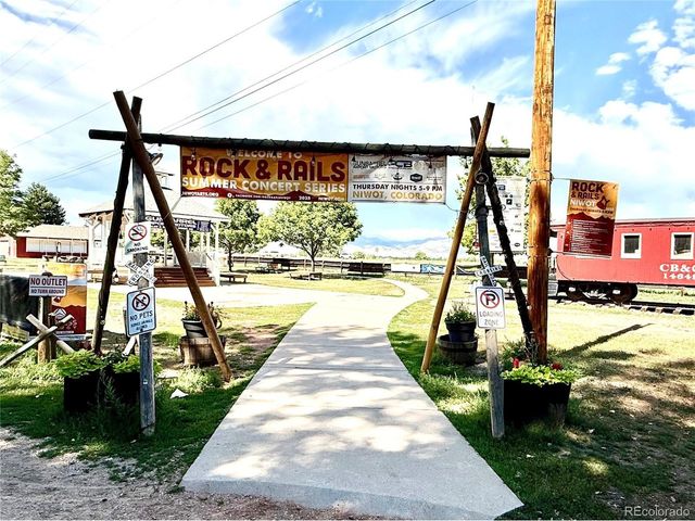 7216 Timothy Pl, Niwot, CO 80503