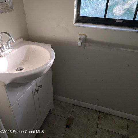 455 E Hall Road, Merritt Island, FL 32953