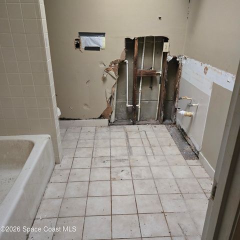 455 E Hall Road, Merritt Island, FL 32953