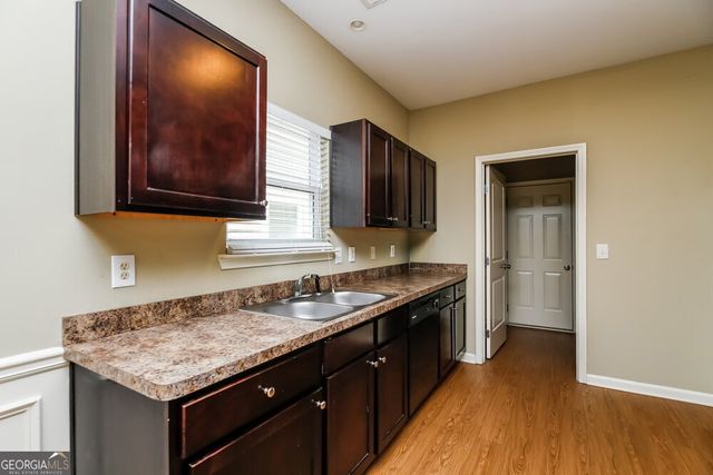 466 Hillcrest Circle, Hiram, GA 30141