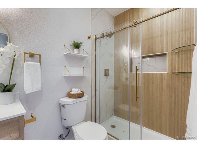 1450 Joliet St, Aurora, CO 80010